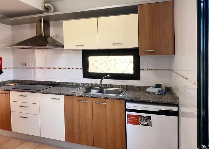 Anahi Homes Corralejo- Bicacarera 7 *