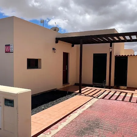 Anahi Homes Corralejo- Bicacarera 7